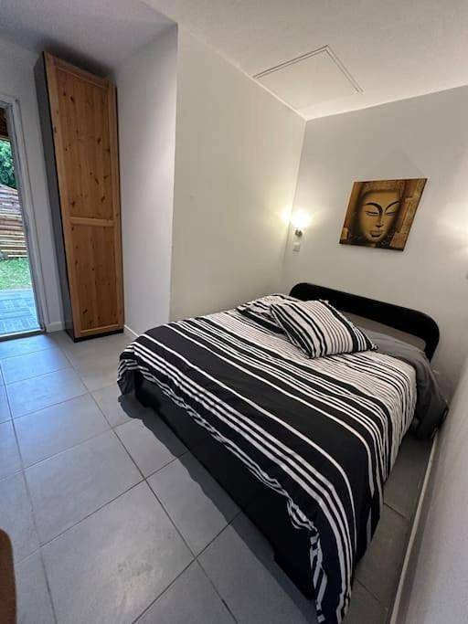 Two-Bedroom House in La Ferté-Gaucher, Seine-et-Marne