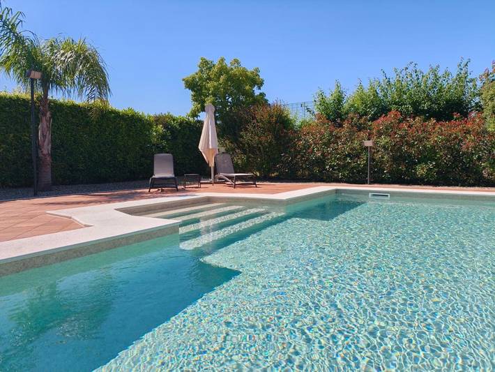 Chambre d’hôte pour 2 personnes, avec vue ainsi que piscine et jardin à Trani - 3