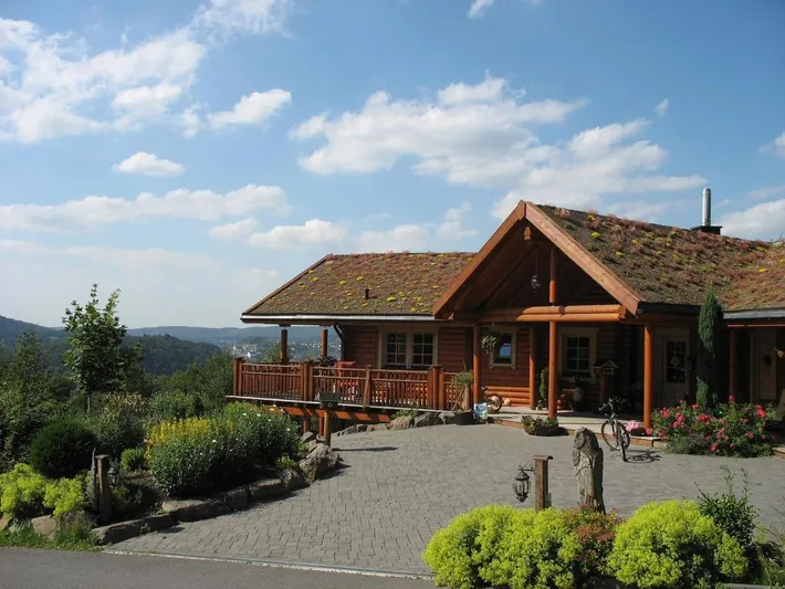 Hotel para 2 personas, con terraza además de jardín y vistas - 1