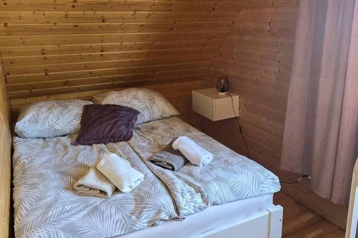 Maison de vacances avec étang privé, sauna in Forêt de Tuchola