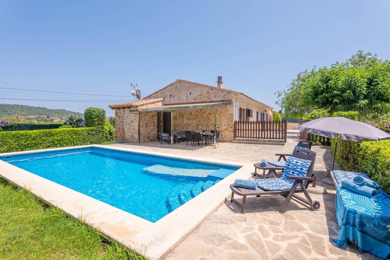Villa Fernando - Bonita casa de campo con piscina y jardín privados. Wifi Gratis in Manacor, Mallorca Este