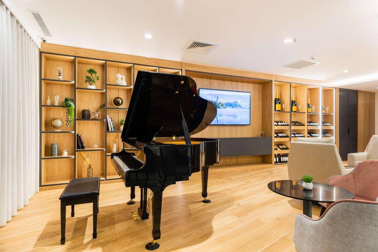 Brit Hotel Paris Orly Rungis in Thiais, Val-de-Marne