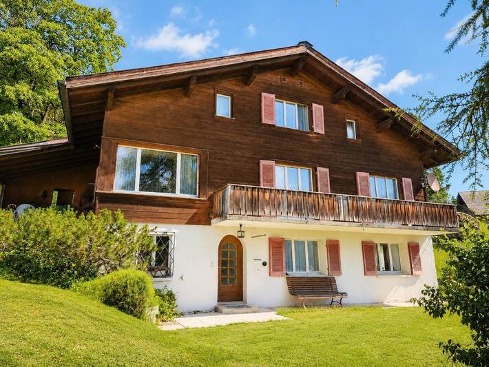 Ganze Wohnung, Revier Lärchenglück in Glarus Süd, Kanton Glarus