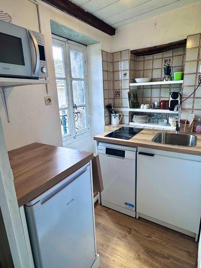 Gîte pour 2 personnes, avec terrasse à Luri - 2