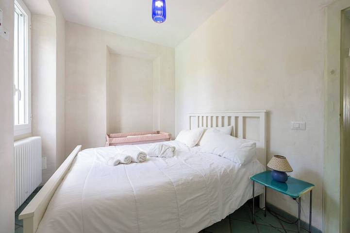 Luxury Seafront Villa with Private Pool in Santa Marinella, Rom Provinz