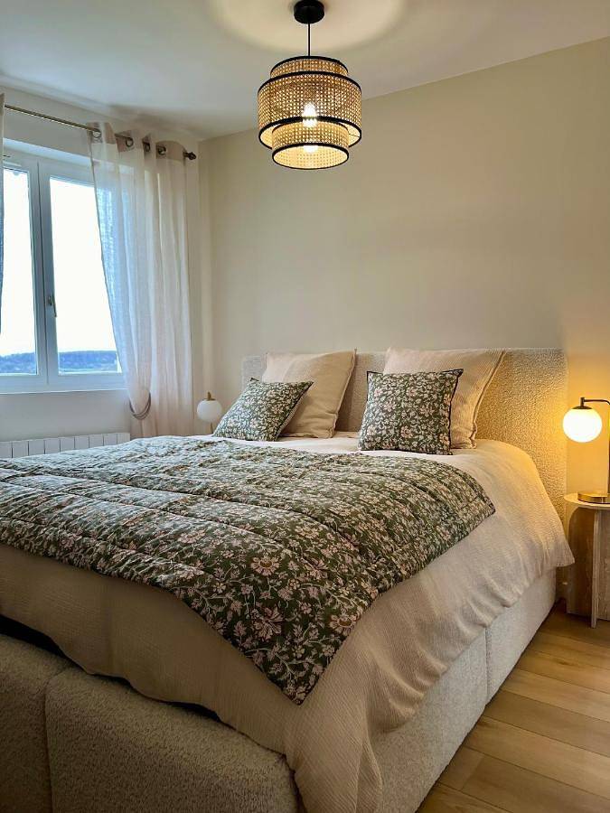 Gîte pour 2 personnes, avec Terrasse ainsi que Jardin et Vue à Brugny-Vaudancourt