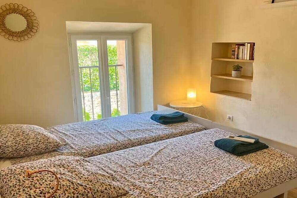 Les Clairians - Le Cannet Des Maures in Le Cannet-des-Maures, Draguignan region