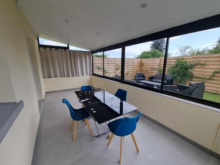 Location de vacances pour 8 personnes, avec terrasse et jardin à Mulsanne - 3