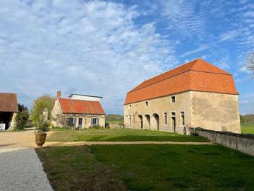 Gîte pour 5 personnes, avec jardin à Saincaize-Meauce