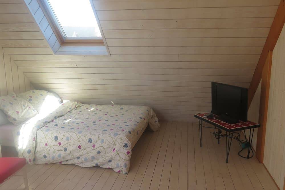 Hübsches und sehr gemütliches Holzhaus in Roscanvel, Iroise