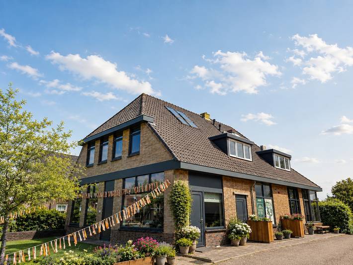 Ferienhaus für 40 Personen, mit Garten - 1