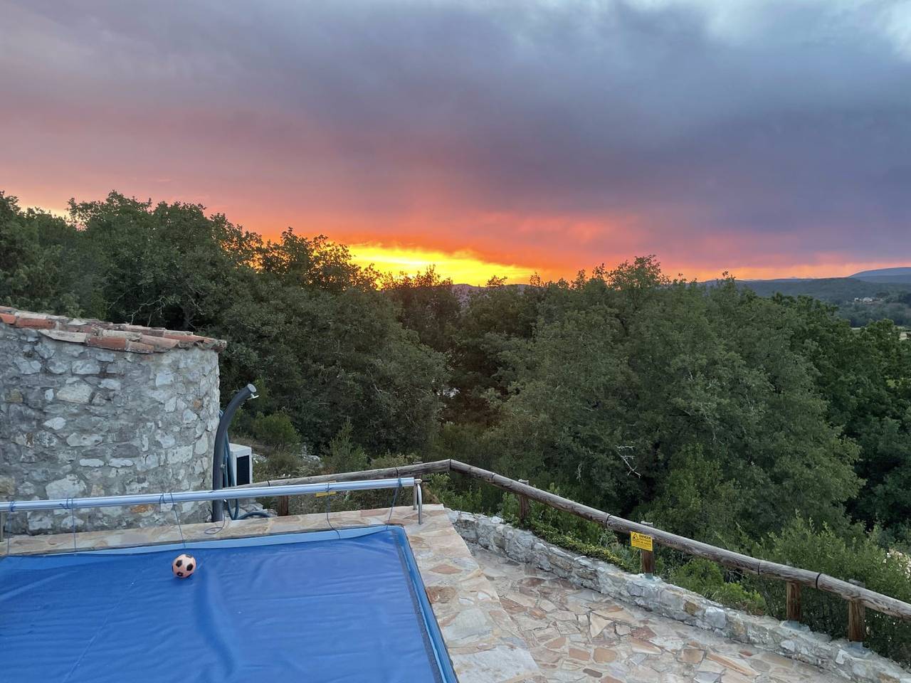 Villa Laurier Rose - Maison avec piscine - Ardèche - 9 personnes in Saint-Alban-Auriolles, Ardèche