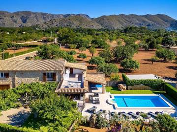 Ferienhaus in Pollença, Serra de Tramuntana für 10 