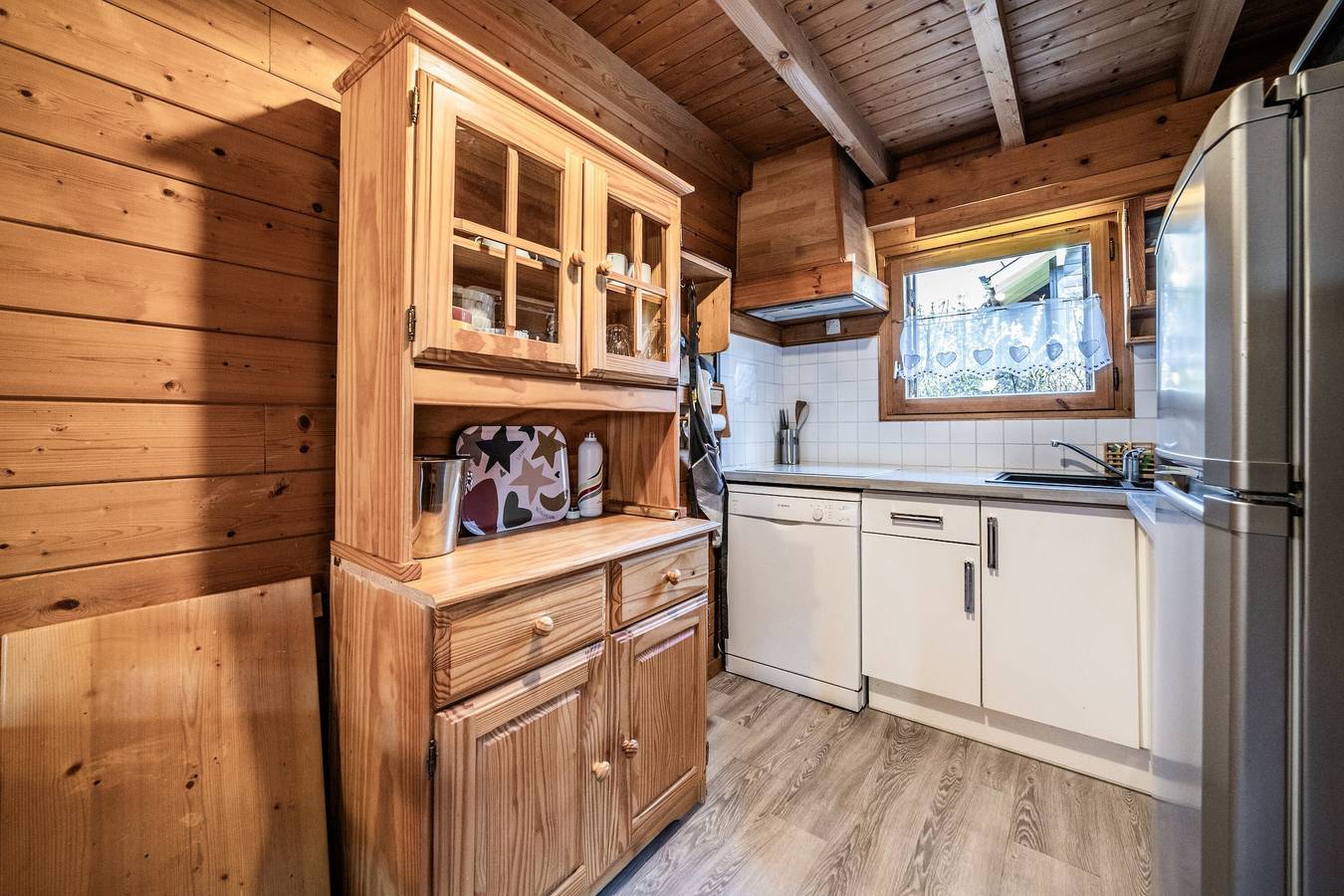 Chalet „6p Classique – Les Gentianes“ mit Bergblick, privater Terrasse und Wlan in Verchaix, Region Bonneville