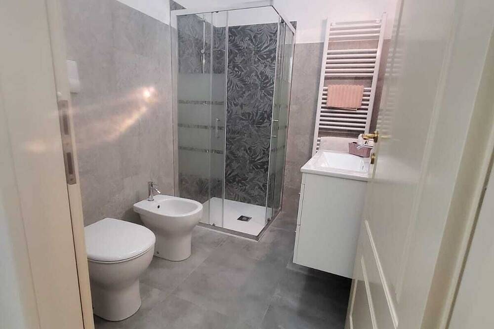 Appartamento intero, Elegante loft con giardino/ parcheggio gratuito in Brescia, Provincia di Brescia