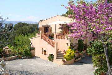 Gîte pour 4 personnes, avec balcon à Colomars