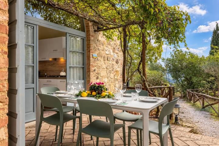 Ferienhaus für 6 Personen, mit Pool und Garten - 1