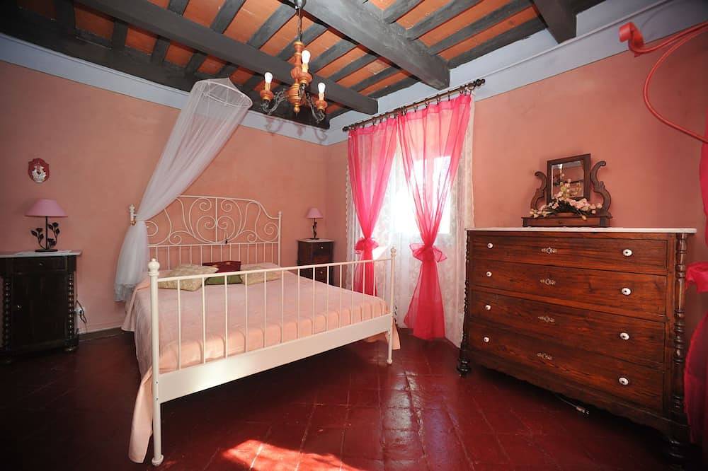 Appartamento intero, Villa Benedetta, Casa Lola #2 in Camporgiano, Garfagnana