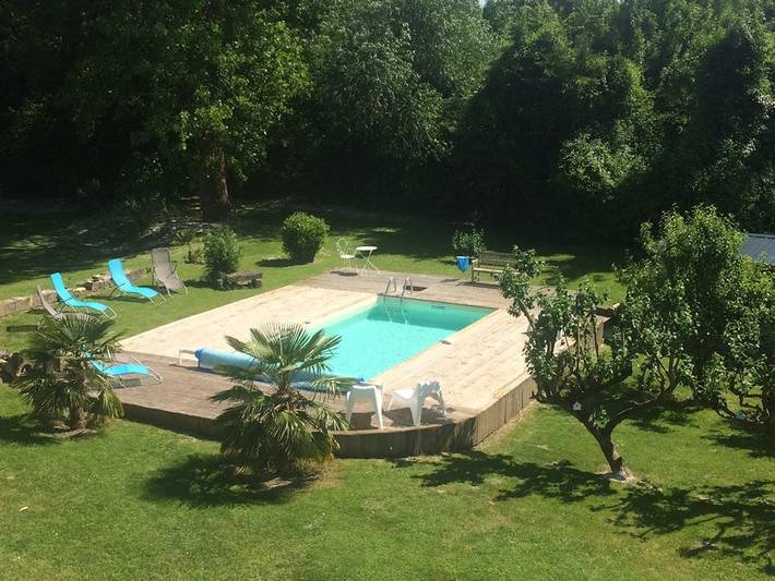 Chambre d’hôte pour 2 personnes, avec piscine et jardin