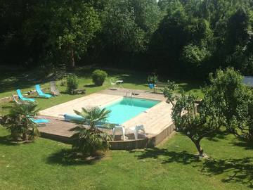Chambre d’hôte pour 2 personnes, avec piscine et jardin à Vérines
