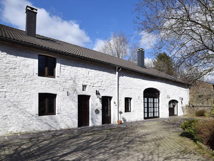 Ferienhaus für 8 Personen, mit Balkon und Garten in Manhay