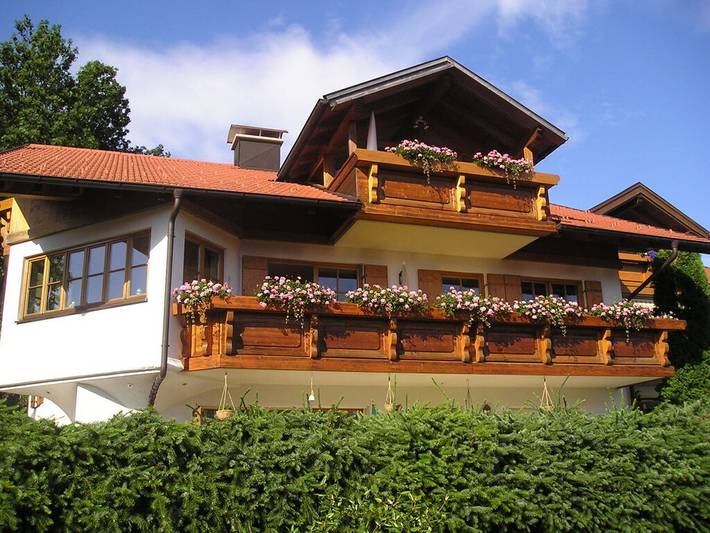 Ferienhaus für 2 Personen, mit Balkon und Seeblick in Hopfen am See