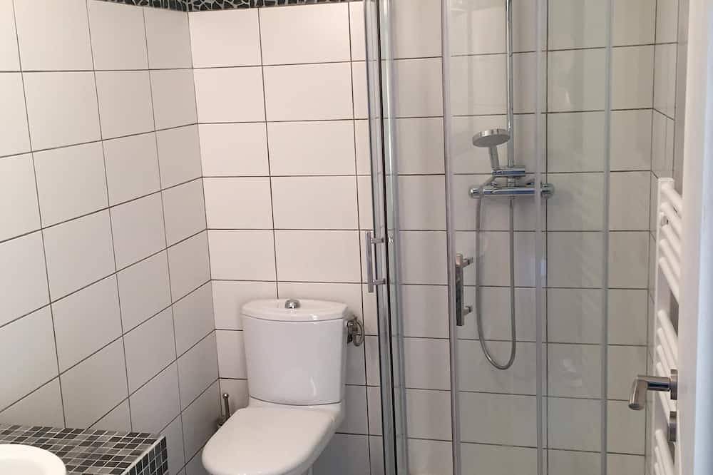 Appartamento intero, Un appartamento affascinante e tranquillo in una zona residenziale in Saint-Florent, Calvi e dintorni