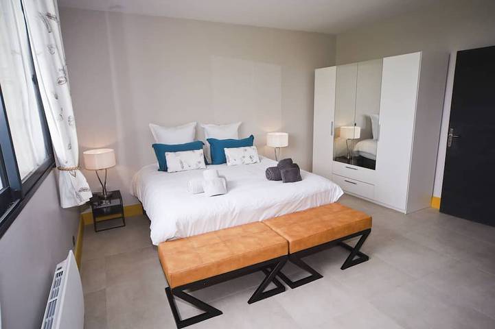 Location de vacances pour 15 personnes, avec jardin à Saint-Cyr-sur-Morin - 2