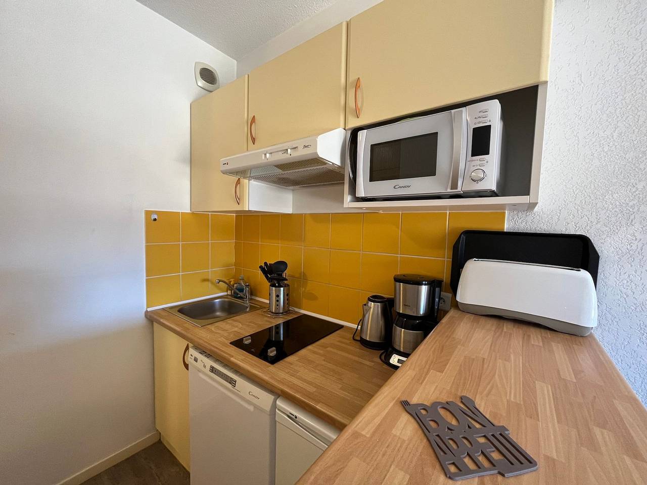 Ganze Wohnung, T2-Wohnung mit Terrasse und Spassio-Zugang, pistennah, 6 Pers, haustierfreundlich in Peyragudes, Französische Pyrenäen