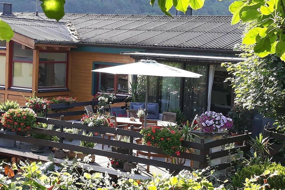 Ganze Wohnung, Ferienwohnung Hubertusklause - 3-Bettwohnung in Montabaur, Lahn-Taunus