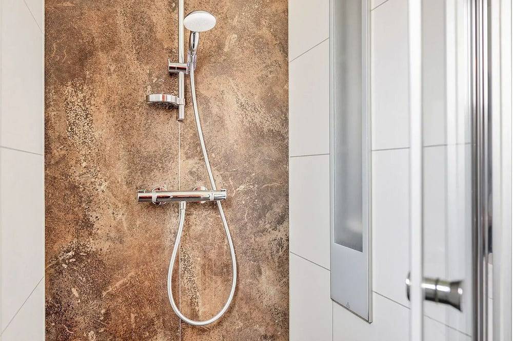 Luxus und Entspannung im Boterbloem Wellness Chalet in Hooghalen, Drenthe