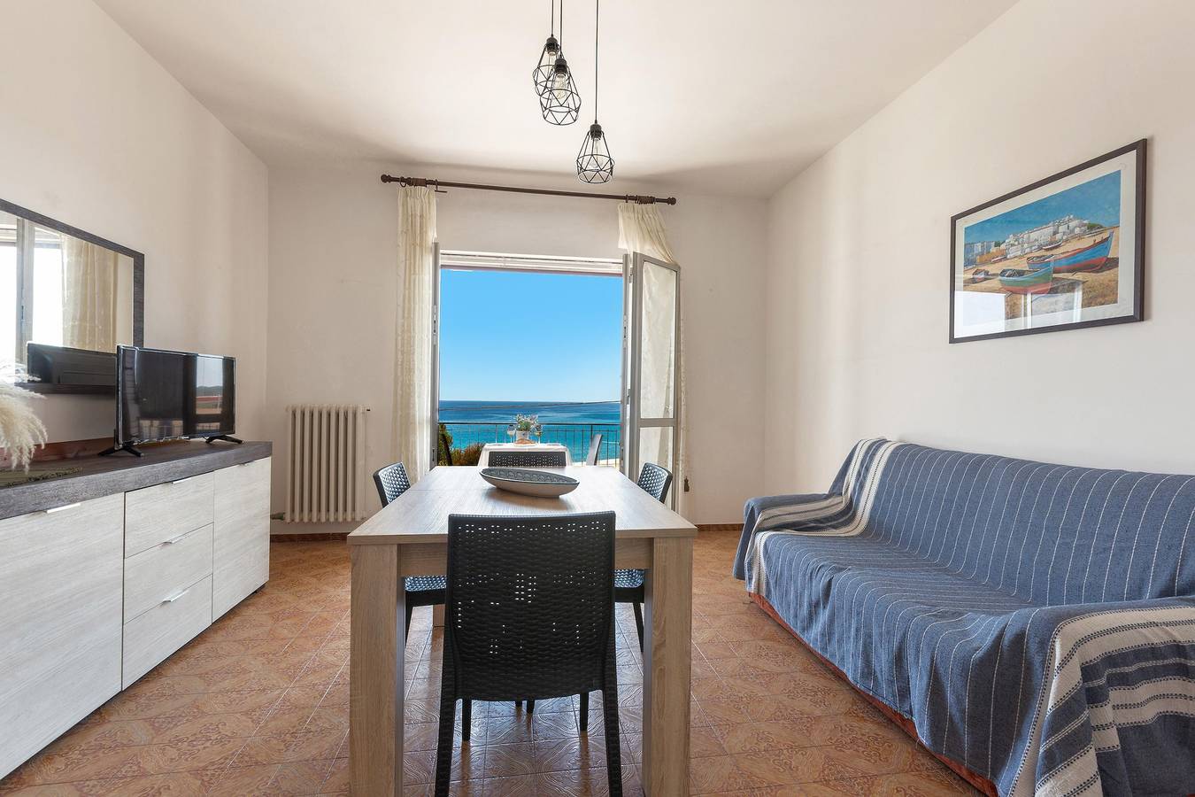Entire apartment, Appartamento Stella Maris by Barbarhouse in Torre Dell'orso, Lecce Province