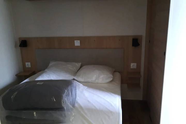 Camping pour 8 personnes, avec Terrasse à Canet-en-Roussillon - 2