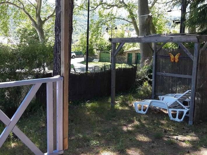 Camping La Source - Mobilheim 6 personen - Agaric „Baby-Special“ – 6 Personen – 2 Schlafzimmer – „Babybett, Buggy und Sitzerhöhung“ in Sournia, Regionaler Naturpark Corbières-Fenouillèdes