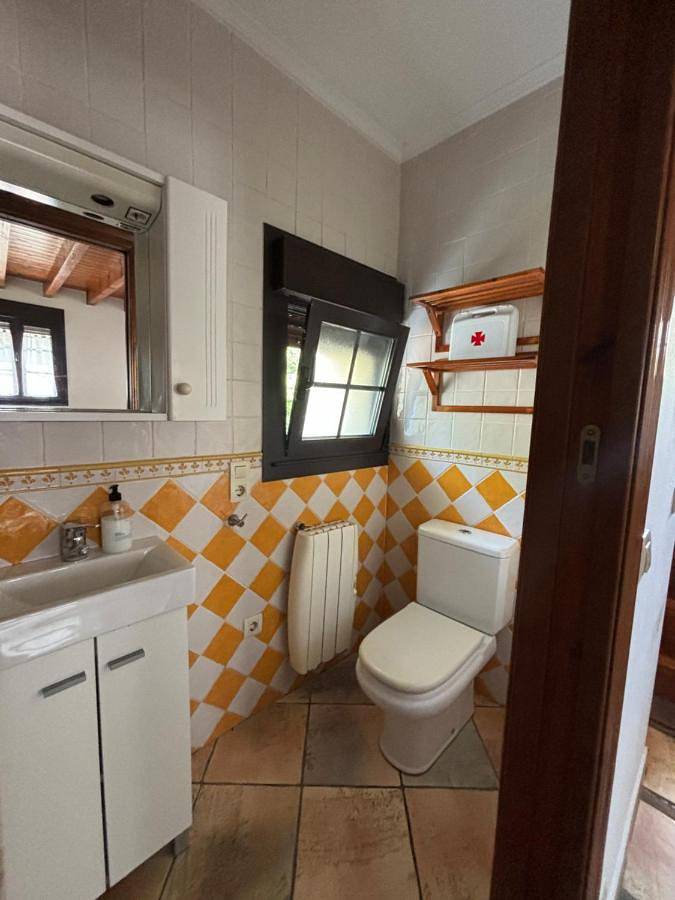 Casa rural para 4 personas, con jardín en Camangu - 2