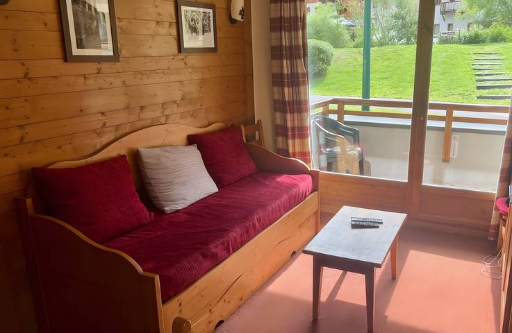 Gîte pour 6 personnes, avec jacuzzi et sauna ainsi que jardin et bassin pour enfant, adapté aux familles dans Val-Cenis - 2