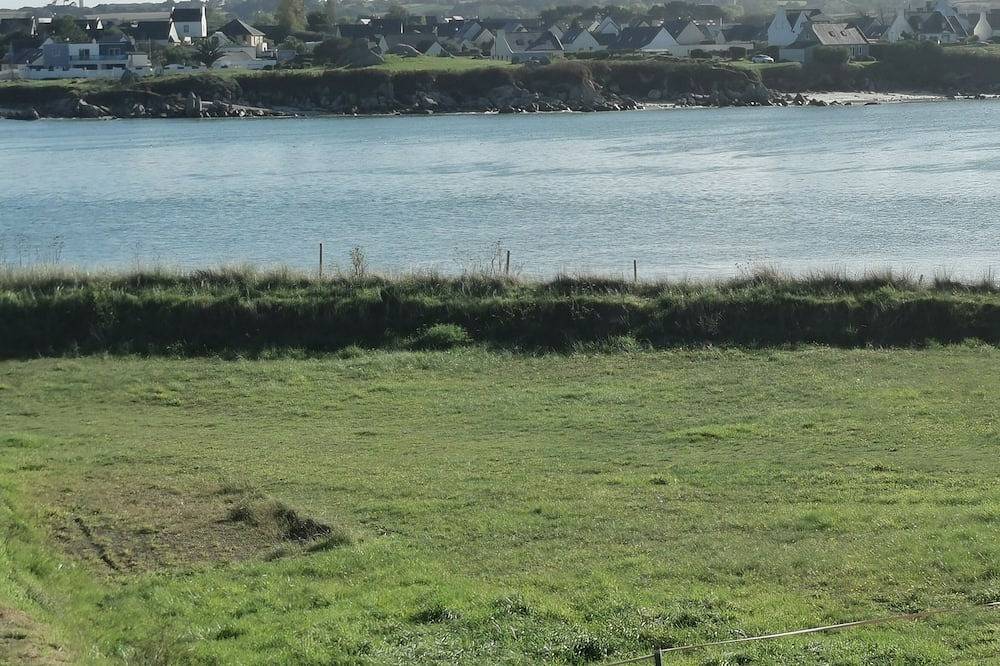 Location De Vacances pour 8 Personnes dans Kerlouan, Côte des Légendes