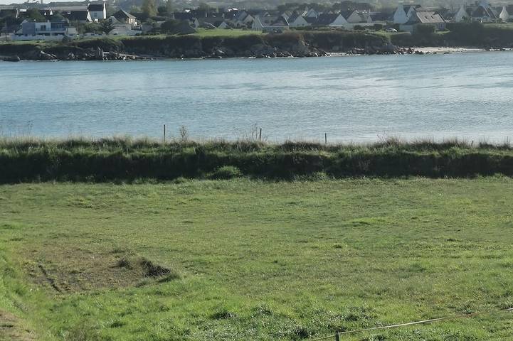 Location de vacances pour 8 personnes, avec Terrasse et Jardin à Kerlouan