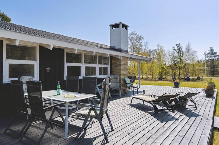 Ferienhaus für 6 Personen, mit Terrasse in Bratten - 2