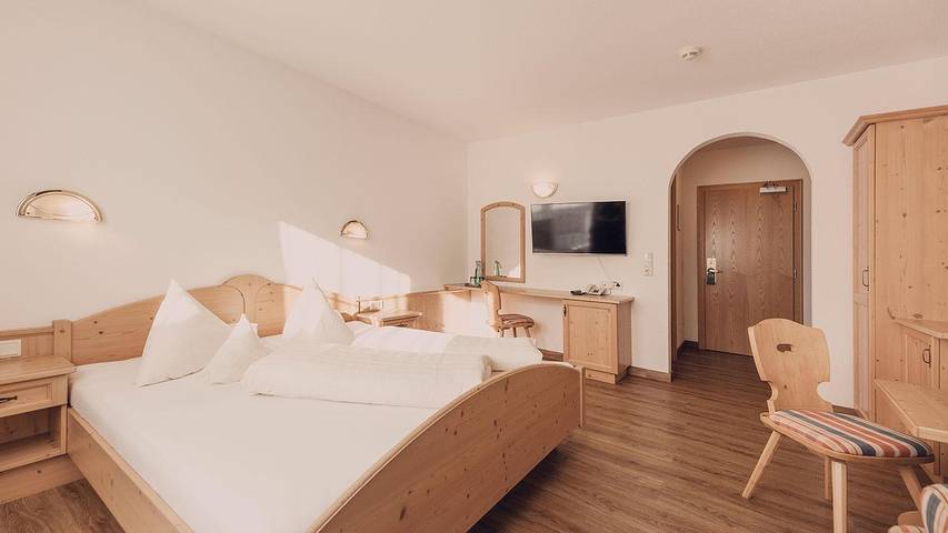 "Doppelzimmer Typ C" mit Dusche, Wc in Mathon, Verwall