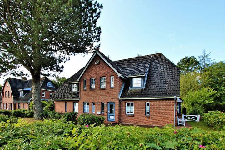 Ganze Wohnung, Ferienwohnung mit 3 Zimmern auf ca. 60m² über Erdgeschoß und Untergeschoß in Nordfriesische Inseln (Schleswig-Holstein) (Schleswig-Holstein), Wyk auf Föhr