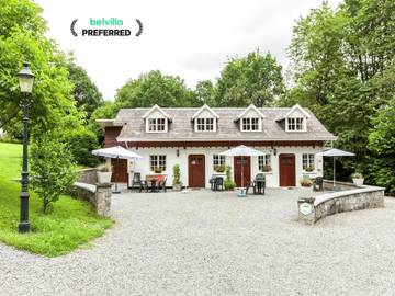Gîte pour 2 personnes, avec jardin, adapté aux familles à Durbuy