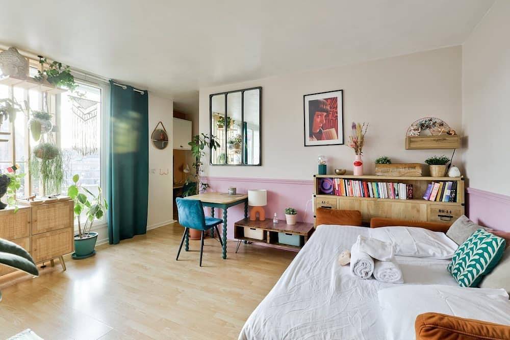 Apartamento entero, Studio with terrace & parking just outside Paris in Rueil-Malmaison, Altos del Sena