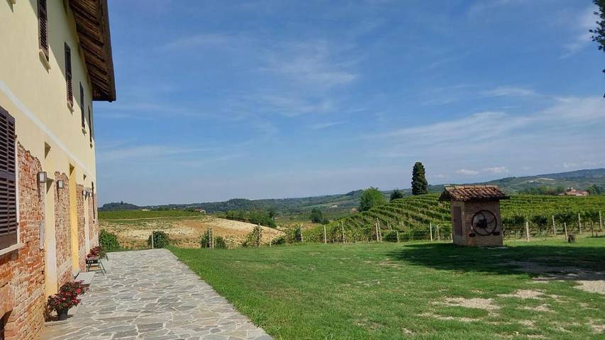 Location de vacances pour 2 personnes, avec jardin et vue à Vaglio Serra - 3