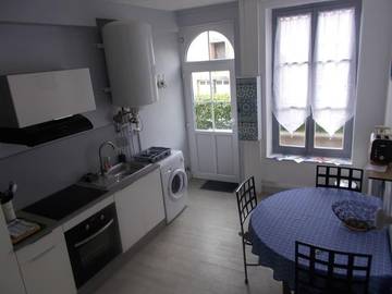 Gîte pour 4 personnes, avec terrasse et jardin, animaux acceptés à Crouy-sur-Cosson