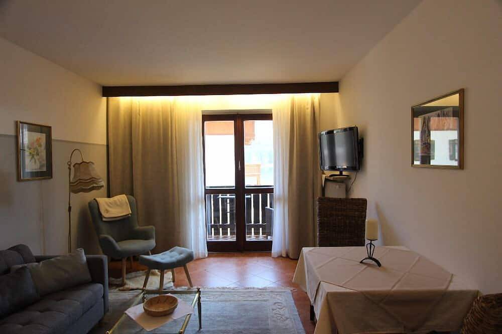 Ganze Wohnung, Ferienwohnung Hochkalter, 1-2 Personen, Dusche/Wc, Balkon, 1 Schlafzimmer Og in Hintersee, Ramsau bei Berchtesgaden