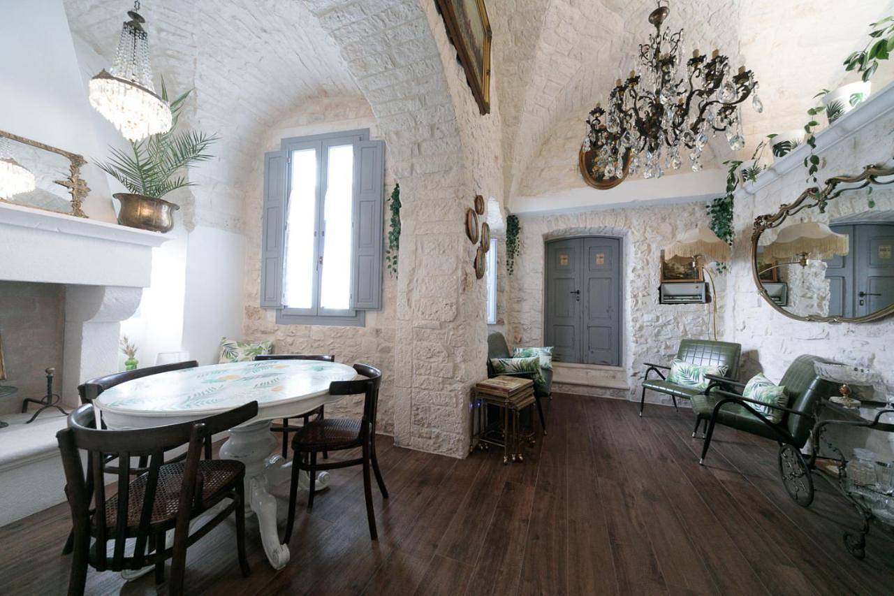 Double Room with Balcony in Locorotondo, Provincia di Bari
