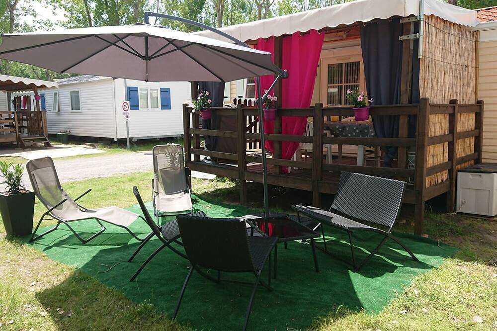 Camping pour 6 Personnes dans Le Grau-du-Roi, Région de Nîmes