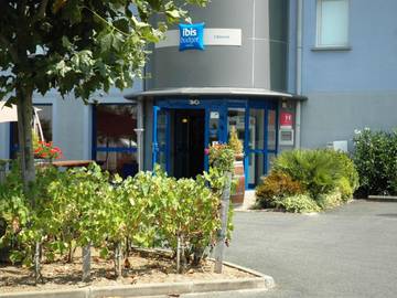 Hôtel pour 3 personnes, avec vue sur le lac ainsi que vue et jardin, animaux acceptés à Libourne