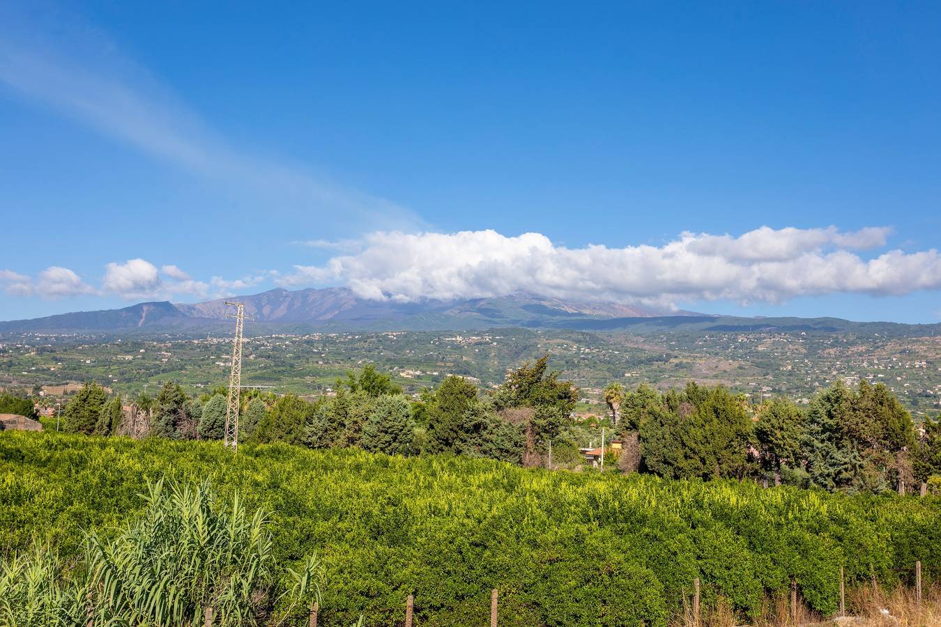 Appartement entier, Appartement 'Mamma Maria' avec vue sur la montagne et balcon in Fondachello, Province de Catania